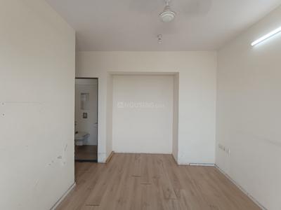 Bedroom Image of 850 Sq.ft 2 BHK Apartment / Flat for sale in Lodha Casa Royale, Thane West Thane for Rs. 8500000