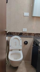 Image of 1165 Sq.ft 2 BHK Apartment / Flat for sale in K Raheja Heights, Malad East, Mumbai for Rs. 25000000