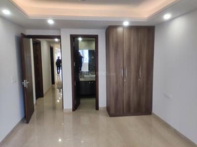 Bedroom Image of 1800 Sq.ft 3 BHK Builder Floor for sale in Kalkaji New Delhi for Rs. 51000000