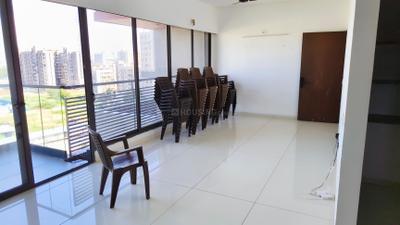 Living Room Image of 2034 Sq.ft 3 BHK Apartment / Flat for rent in The Centrium, Memnagar Ahmedabad for Rs. 42500