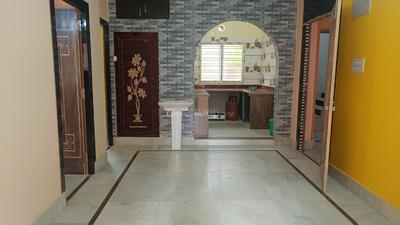 Hall Image of 1040 Sq.ft 3 BHK Independent House for rent in Airport Gate no. 1 Kolkata for Rs. 17000