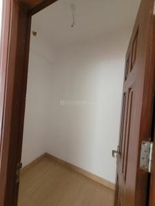 Bedroom Image of 3210 Sq.ft 4 BHK Apartment / Flat for sale in Purvanchal Royal City, Chi V Greater Noida for Rs. 46000000