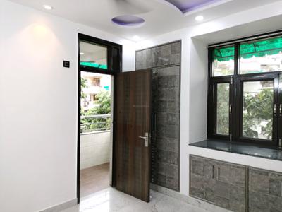 Bedroom Image of 2100 Sq.ft 4 BHK Apartment / Flat for sale in CGHS Guru Apartments, Sector 6 Dwarka New Delhi for Rs. 35800000