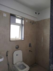 Common Bathroom Image of 600 Sq.ft 1 BHK Apartment / Flat for rent in Raunak Unnathi Woods Phase 3, Kasarvadavali Thane for Rs. 16000