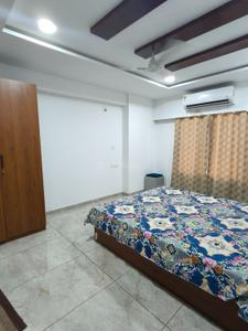 Bedroom Image of 1304 Sq.ft 2 BHK Apartment / Flat for rent in Sudarshan Green, Sola Ahmedabad for Rs. 28500