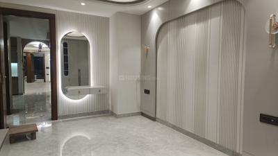 Bedroom Image of 2200 Sq.ft 4 BHK Builder Floor for sale in Indirapuram Ghaziabad for Rs. 25200000