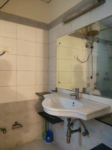 Bedroom Three Image of 2061 Sq.ft 3.5 BHK Apartment / Flat for sale in Orchid Petals, Sector 49 Gurgaon for Rs. 37000000