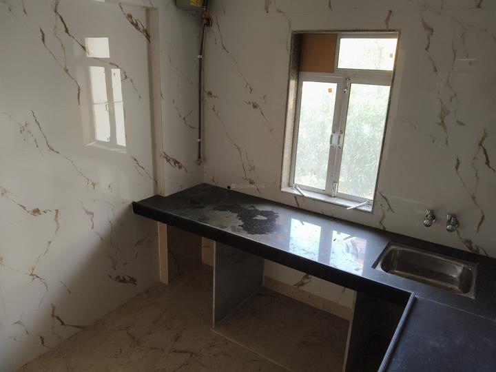 Mhatre Wadi, Dahisar West Main Image 1