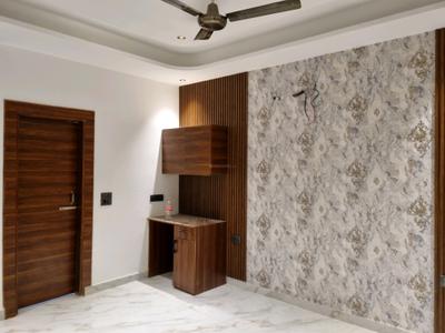 Bedroom Image of 1550 Sq.ft 4 BHK Builder Floor for sale in Raju Parak Extension New Delhi for Rs. 14500000