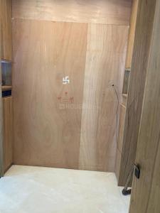 Bathroom Image of 7800 Sq.ft 7 BHK Independent House for sale in Vallabh Vidhyanagar Anand for Rs. 42500000