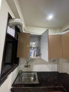 Kitchen Image of 600 Sq.ft 2 BHK Apartment / Flat for rent in Sector 73 Noida for Rs. 21000