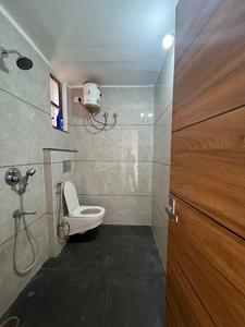 Bathroom Image of 1300 Sq.ft 2.5 BHK Apartment / Flat for rent in DB Pride, Talawali Chanda Indore for Rs. 27000