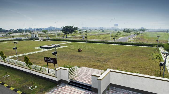 Image of 1800 Sq.ft Residential Plot / Land for sale in Greenbay Golf Village, Yeida, Greater Noida for Rs. 13000000