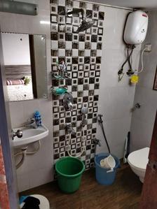 Bathroom Image of 1110 Sq.ft 2 BHK Apartment / Flat for sale in Kamathipura Mumbai for Rs. 22500000