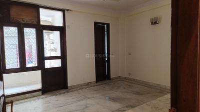 Bedroom Image of 2000 Sq.ft 3 BHK Builder Floor for rent in Greater Kailash New Delhi for Rs. 80000