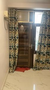 Bedroom Image of 1500 Sq.ft 3 BHK Builder Floor for sale in Sector 104 Noida for Rs. 7500000