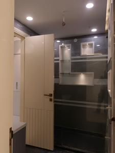 Common Bathroom Image of 2350 Sq.ft 4 BHK Builder Floor for sale in Rohini Extension New Delhi for Rs. 30500000