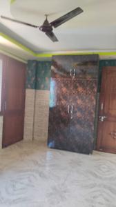 Bedroom Image of 1800 Sq.ft 3 BHK Builder Floor for rent in  Bhumi Greens, Sector 122 Noida for Rs. 35000