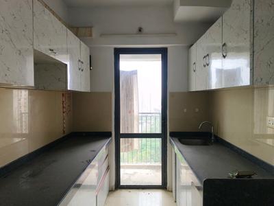 Kitchen Image of 950 Sq.ft 2 BHK Apartment / Flat for rent in Lodha Lakeshore Greens, Palava Phase 2 Thane for Rs. 14000