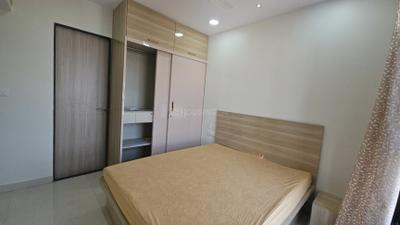 Bedroom Image of 600 Sq.ft 2 BHK Apartment / Flat for rent in Dadar East Mumbai for Rs. 72000