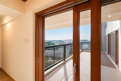 Balcony Image of 2753 Sq.ft 3 BHK Apartment / Flat for rent in Hoodi Bengaluru for Rs. 179500