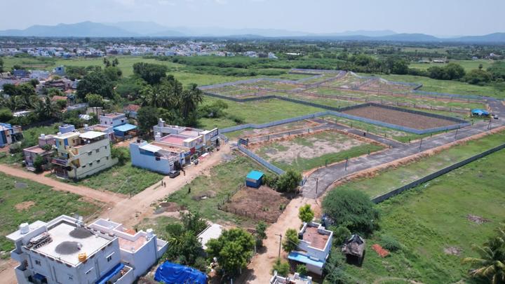 Kadachanendhal Main Image 1