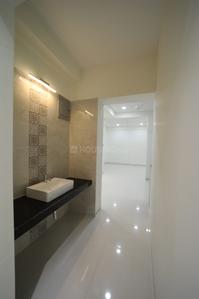 Bathroom Image of 1450 Sq.ft 3 BHK Apartment / Flat for sale in Karve Nagar Pune for Rs. 19000000