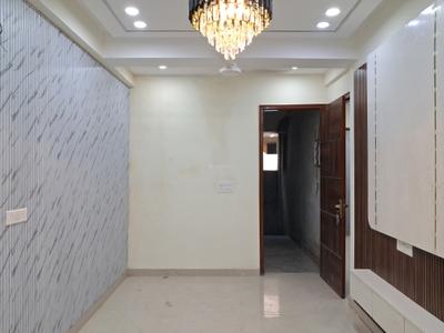 Living Room Image of 1450 Sq.ft 4 BHK Apartment / Flat for sale in Sector 74 Noida for Rs. 7350000