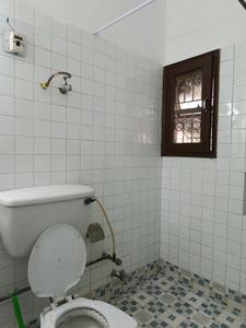 Bedroom One Image of 1500 Sq.ft 3 BHK Apartment / Flat for rent in DDA Flats Sarita Vihar by Delhi Development Authority, Sarita Vihar New Delhi for Rs. 51500