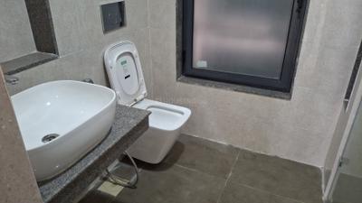 Image of 850 Sq.ft 2 BHK Apartment / Flat for rent in Dynamix Divum, Malad East, Mumbai for Rs. 70000