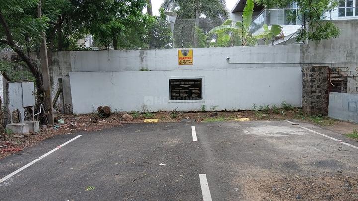 Injambakkam Main Image 1