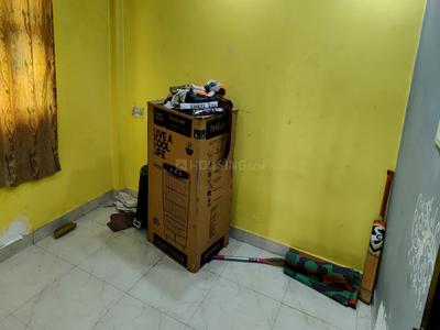 Bedroom Image of 669 Sq.ft 3 BHK Apartment / Flat for rent in Subzi Mandi New Delhi for Rs. 18000