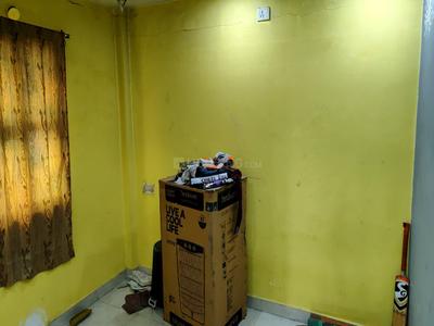 Bedroom Image of 668 Sq.ft 3 BHK Builder Floor for rent in Subzi Mandi New Delhi for Rs. 14500