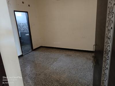 Bedroom Image of 1100 Sq.ft 2 BHK Builder Floor for rent in Madiyava Lucknow for Rs. 11000