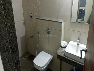 Bathroom Image of 1090 Sq.ft 2 BHK Apartment / Flat for rent in K Raheja Vistas Premiere, Mohammed Wadi Pune for Rs. 38000