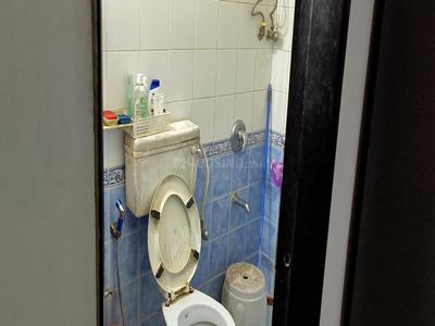 Bathroom Image of 792 Sq.ft 2 BHK Apartment / Flat for sale in Bhoomi Park 2, Malad West Mumbai for Rs. 16000000