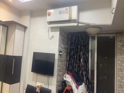 Bedroom Image of 680 Sq.ft 1 BHK Apartment / Flat for sale in Rosa Elite, Thane West Thane for Rs. 7000000