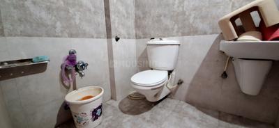 Bathroom Image of 1120 Sq.ft 2 BHK Apartment / Flat for rent in Avalon Courtyard, Ghodasar Ahmedabad for Rs. 18000