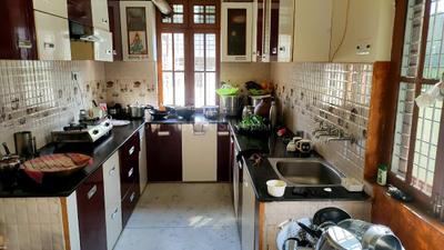 Kitchen Image of 2700 Sq.ft 4 BHK Villa for sale in Peerumadara Nainital for Rs. 9000000