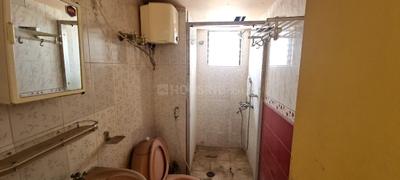 Bathroom Image of 1328 Sq.ft 3 BHK Apartment / Flat for sale in Hiland Park, Santoshpur Kolkata for Rs. 12000000