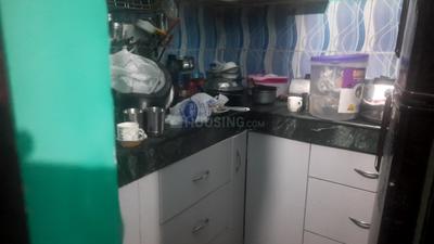 Kitchen Image of 501 Sq.ft 2 BHK Builder Floor for sale in Dilshad Garden New Delhi for Rs. 3100000