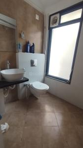 Bathroom Image of 1600 Sq.ft 4 BHK Villa for rent in Bhayli Vadodara for Rs. 22000