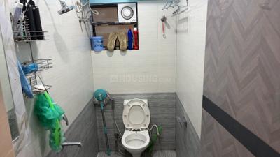 Bathroom Image of 602 Sq.ft 2 BHK Apartment / Flat for sale in Merlin Gangotri, Konnagar Hooghly for Rs. 4500000
