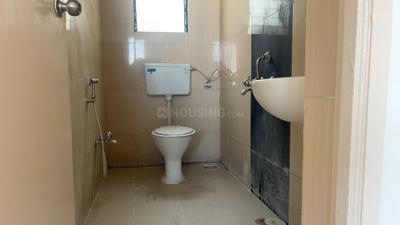 Bathroom Image of 960 Sq.ft 2 BHK Apartment / Flat for sale in Gurukrupa Aster, Wadgaon Sheri Pune for Rs. 7500000