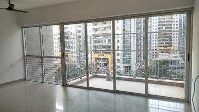 Living Room Image of 1100 Sq.ft 2 BHK Apartment / Flat for sale in Amanora Aspire Towers, Hadapsar Pune for Rs. 15500000