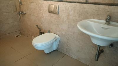 Bathroom Image of 1100 Sq.ft 2 BHK Apartment / Flat for sale in Amanora Aspire Towers, Hadapsar Pune for Rs. 15500000