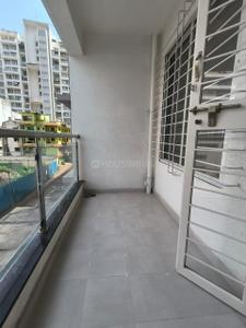 Balcony Image of 830 Sq.ft 2 BHK Apartment / Flat for rent in Royal Namoville, Balewadi Pune for Rs. 31000
