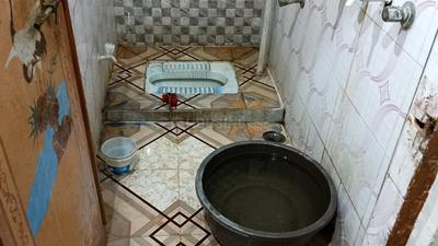 Bathroom Image of 6800 Sq.ft 10 BHK Independent House for sale in Kolar Road Bhopal for Rs. 12500000