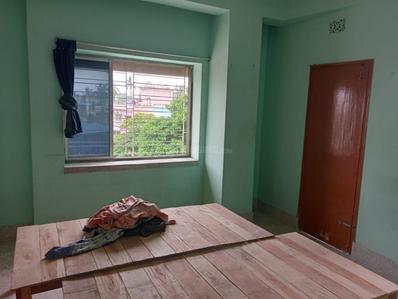 Bedroom Image of 900 Sq.ft 2 BHK Builder Floor for rent in Belghoria Kolkata for Rs. 14000