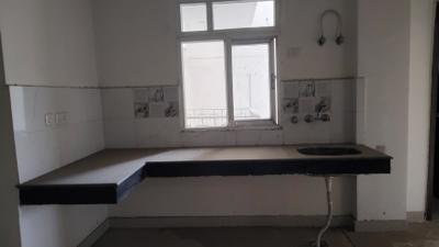 Kitchen Image of 800 Sq.ft 2 BHK Apartment / Flat for sale in Signature Global The Roselia, Sector 95A Gurgaon for Rs. 6100000